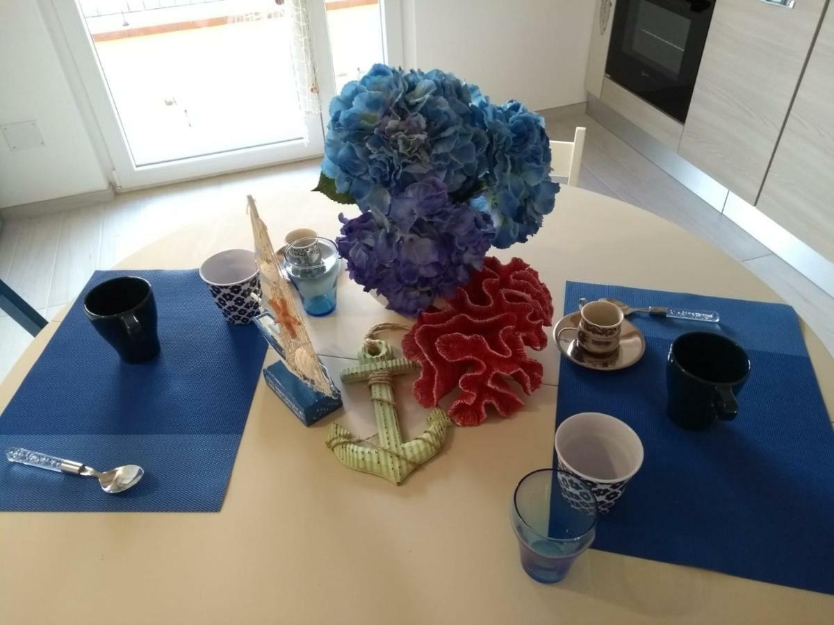 Casa Vacanze “Sale Di Mare” Pescara Kültér fotó