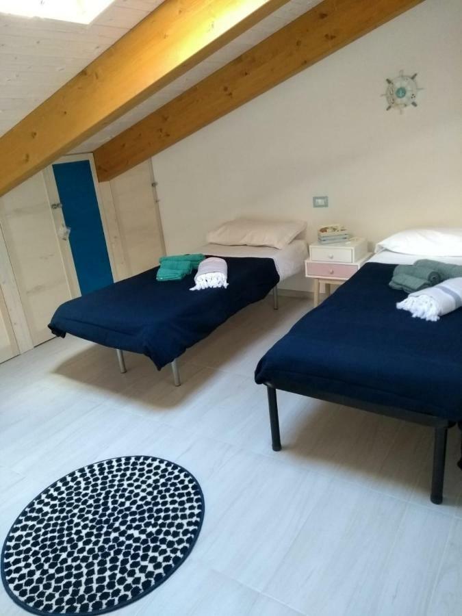 Casa Vacanze “Sale Di Mare” Pescara Kültér fotó