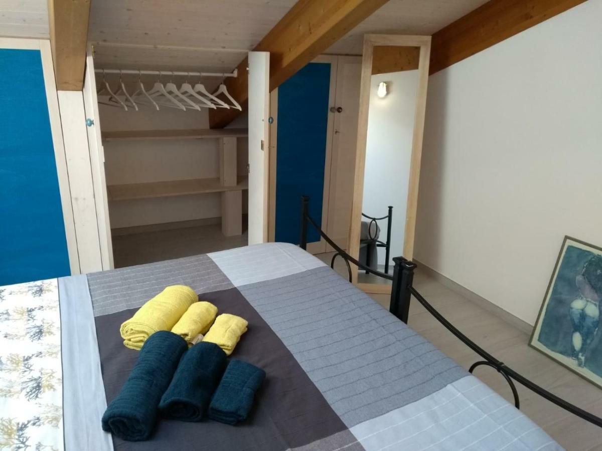 Casa Vacanze “Sale Di Mare” Pescara Kültér fotó